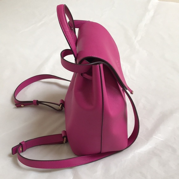 ⭐️HOST PICK⭐️ HENRI BENDEL Worth Avenue Pebbled Leather Backpack - Picture 10 of 16